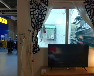 他逛IKEA見逼真「台式窗景」直呼好想買 網笑翻：醜的很真實