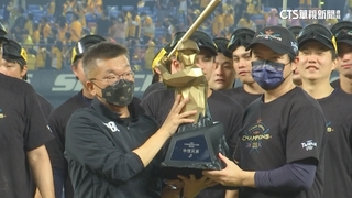 怒了！中信兄弟無預警「換助」　象迷：處理太殘暴