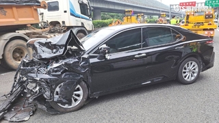 「駕駛輔助系統」又釀禍！　國道追撞3車險害9命