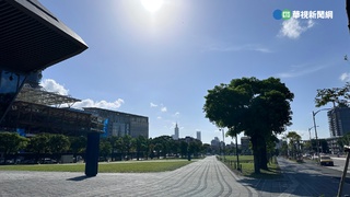 週日前溫度高、南部中午恐飆34度！強颱「瑪娃」增胖中 最快週一發布海警