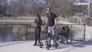 癱瘓12年站起來了！　數位科技助男「想」走就走