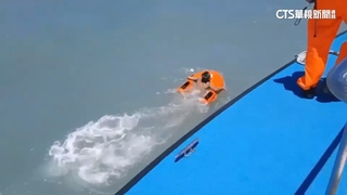 跟家長說「打籃球」溜岸邊戲水　2童遭浪捲走雙亡