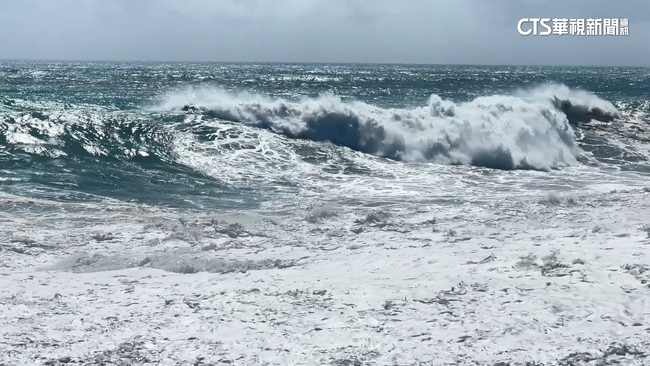 瑪娃颱風外圍環流影響　台東.蘭嶼掀六米巨浪 | 華視新聞