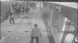 香港廣場疑情殺！　男殺紅眼狂砍34刀2人不治