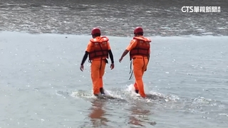 3高中生大安海邊戲水　瞬間漲潮1人被沖走