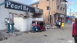 索馬利亞首都飯店遇襲　激烈駁火釀16死