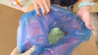 新莊老牌診所遭爆囤過期藥　下架破百項開罰15萬