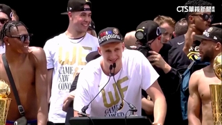 NBA金塊冠軍大遊行　Jokic改變心意出席