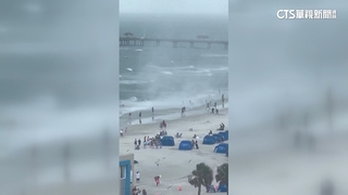 佛州水龍捲襲擊海灘　掀翻遮陽棚2人輕傷