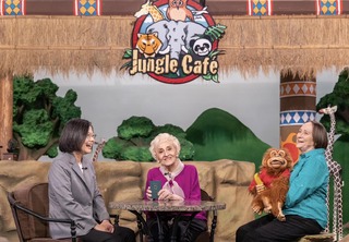 蔡英文親送護照！　空中英語教室創辦人彭蒙惠成「正港台灣人」