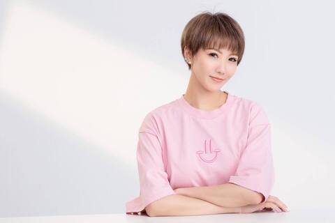 黑人陳建州遭控性騷! 大牙痛訴:看到他就反胃想吐