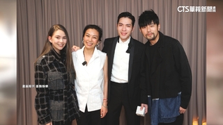 祕戀16年！蕭敬騰求婚成功　情定大13歲經紀人