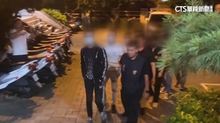 台中直播主服飾店被砸.丟鞭炮　警逮4人調查