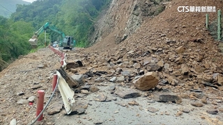 宜蘭太平山「宜專一線」又坍方！　54輛車一度受困