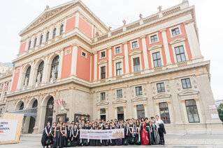 台北復興中學弦樂團  維也納音樂節奪金獎