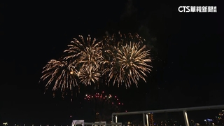 台北大稻埕夏日節　首場180秒煙火熱鬧登場