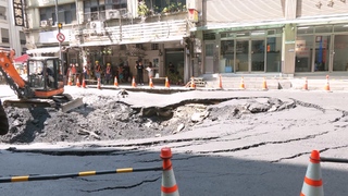 北市南京西路天坑持續擴大 蔣萬安揭「塌陷原因」：深層汙水管破裂