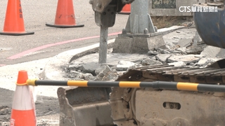 人行道工程落後近半年　中市府挨批「縱容興富發」