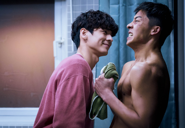 不敢相信！ 《鬼家人》8月登Netflix  許光漢、林柏宏陪你度鬼月 | 華視新聞