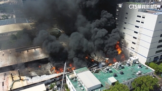 世界級壓克力工廠爆炸　濃煙沖天畫面驚人