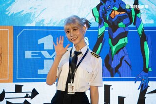 阿部瑪利亞開金嗓！體驗日本動漫神作《新世紀福音戰士》沉浸式飛行