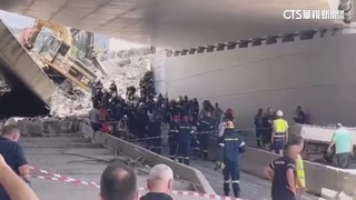 希臘橋梁鏽蝕整修中坍塌　已知2人喪生