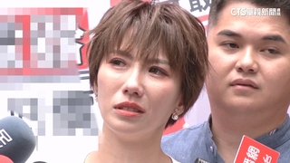 遭黑人改告「加重誹謗」　大牙首露面哽咽拭淚