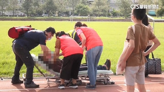 雨災搶救！　直升機救45受困民眾　6洗腎病患送醫