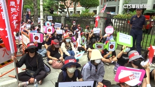 不滿無理解聘教師　義民中學師生家長北上陳情