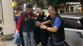 基隆酒吧亮槍嫌3萬交保　竟錄影二度恐嚇老闆