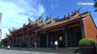 台灣寺廟美學輸日韓？　網友：「3元凶」降低美感