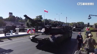 波蘭軍人節大閱兵　冷戰結束以來最大規模