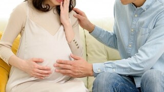 哥嫂月薪相加「不到10萬」卻生3孩　弟批：誰給的勇氣？