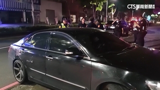 駕駛開贓車拒檢自撞棄車逃　警調監視器逮人