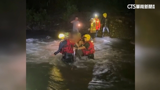 雷陣雨溪水暴漲！　屏東4溯溪客受困萬安深水潭