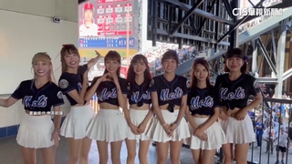 大都會台灣日　樂天女孩風靡紐約　4千僑胞力挺