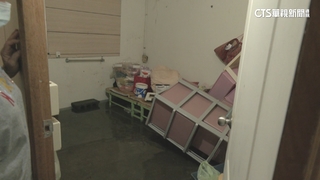 年度大潮旗津海水倒灌淹3天　家當泡水居民崩潰