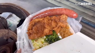 彰化便當店份量驚人！　「30公分香腸」暴紅