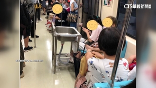 落實防疫？　北捷車廂驚見攜帶「不鏽鋼洗手台」
