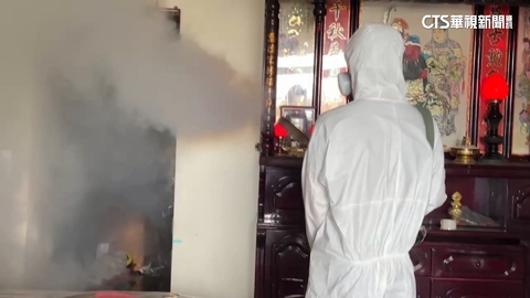 私闖民宅稱巡視登革噴藥　屋主懷疑「不單純」