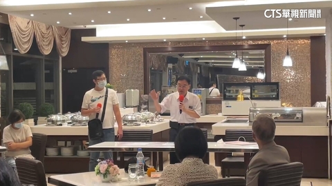 基泰訪受災戶狂被轟　1億匯「自己」扯市府大股東