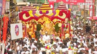 印度象頭神節慶典大遊行　各行各業齊敬拜