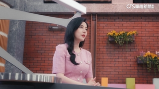 站上主播台　韓瑜新戲首次挑戰「新聞主播」角色