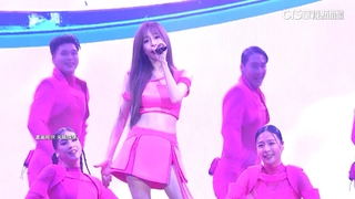 3度攻蛋開唱！　王心凌化身「芭比」甜美登場