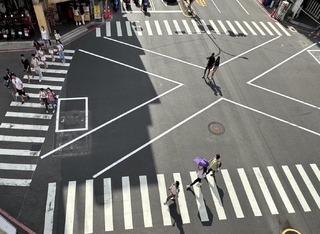 台南道安會報通過試辦「取消機車兩段式左轉」　將擇定路段逐步推動