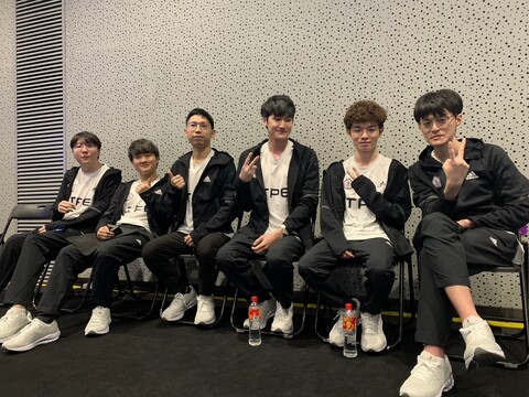 杭州亞運《英雄聯盟》中華隊2-0晉級四強！　明日對戰越南隊