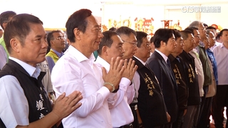 搶宗教票！　拱天宮160週年　賴侯柯郭首度同框