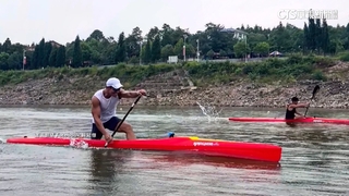 賴冠傑1000公尺單人划艇奪冠　我輕艇史首面獎牌