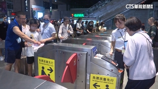 備戰國慶！高鐵拆台中站座椅　推「紅黃綠燈」標示人潮