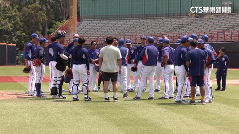 遇大雨！台日棒球大戰0：2落敗　週六迎戰南韓爭金牌